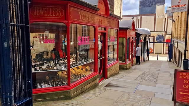 Yorkshire Jewellers - Jewellers in huddersfield