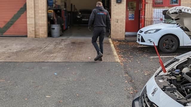 P R Motors - Garages in harrogate