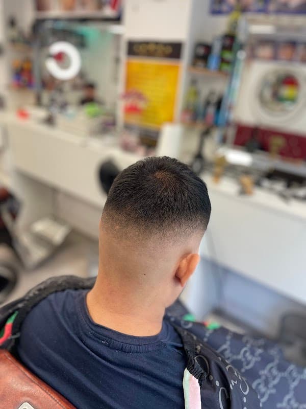 Royal Cut Barber