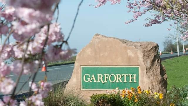 Bus Stop at Selby Road Garforth Cliff - Bus Stops in garforth