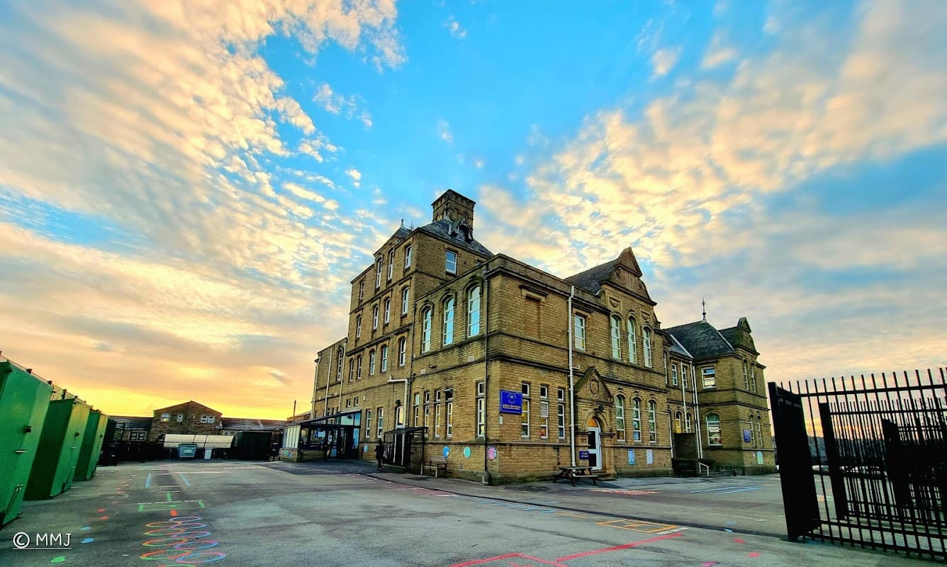 Spring Grove Junior Infant & Nursery School