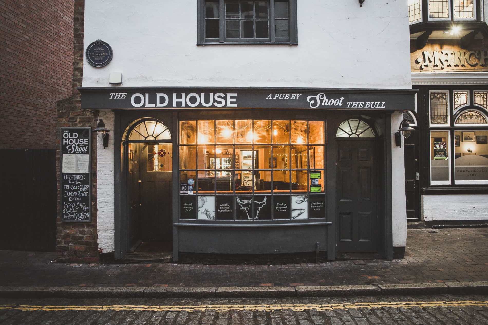 The Old House, a pub by Shoot The Bull