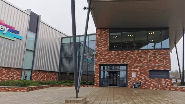 Armley Leisure Centre - Sports Venue in leeds