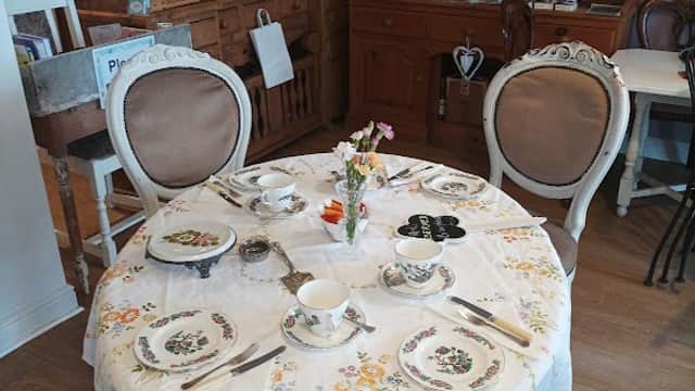 Daisy-Mae's Vintage Tearoom - Tea Rooms in redcar