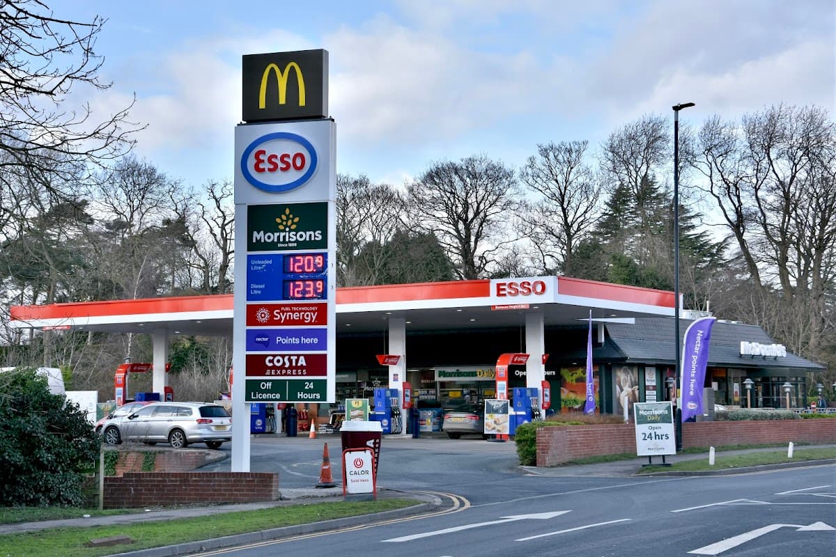 Quarrymoor Service Station