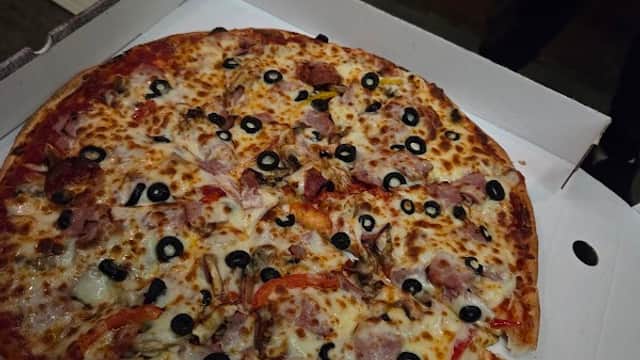 Heavenly Pizza - Takeaway in barnsley