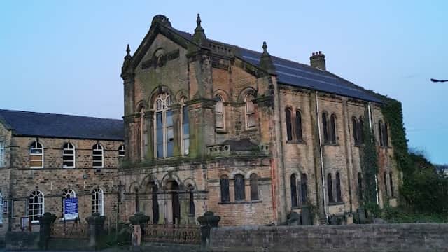 Trinity Methodist Church - Churches in woodhouse