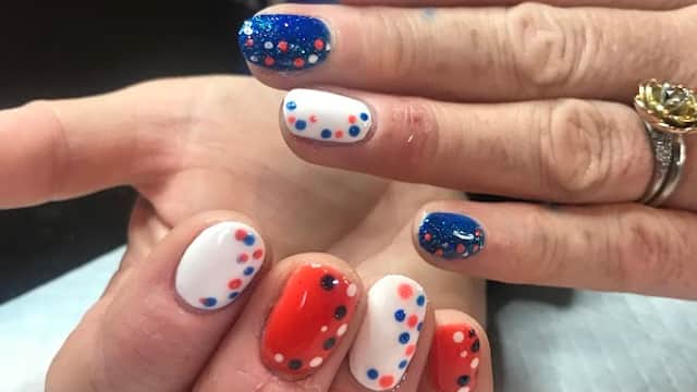 LisasNails - Beauty Salons in hornsea