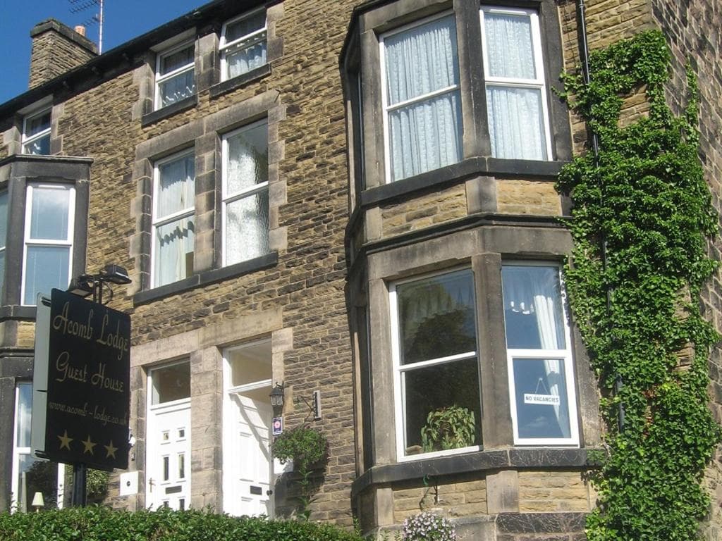 Acomb Lodge