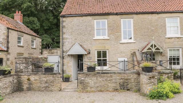 Accommodation at Snowdrop Cottage in snainton