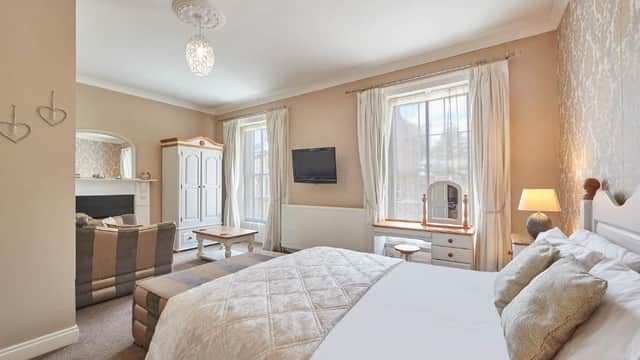 Accommodation at Host & Stay - Rosedale House in richmond