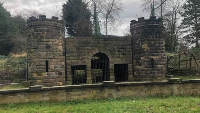 Headingley Bear Pit - Historic Site in leeds