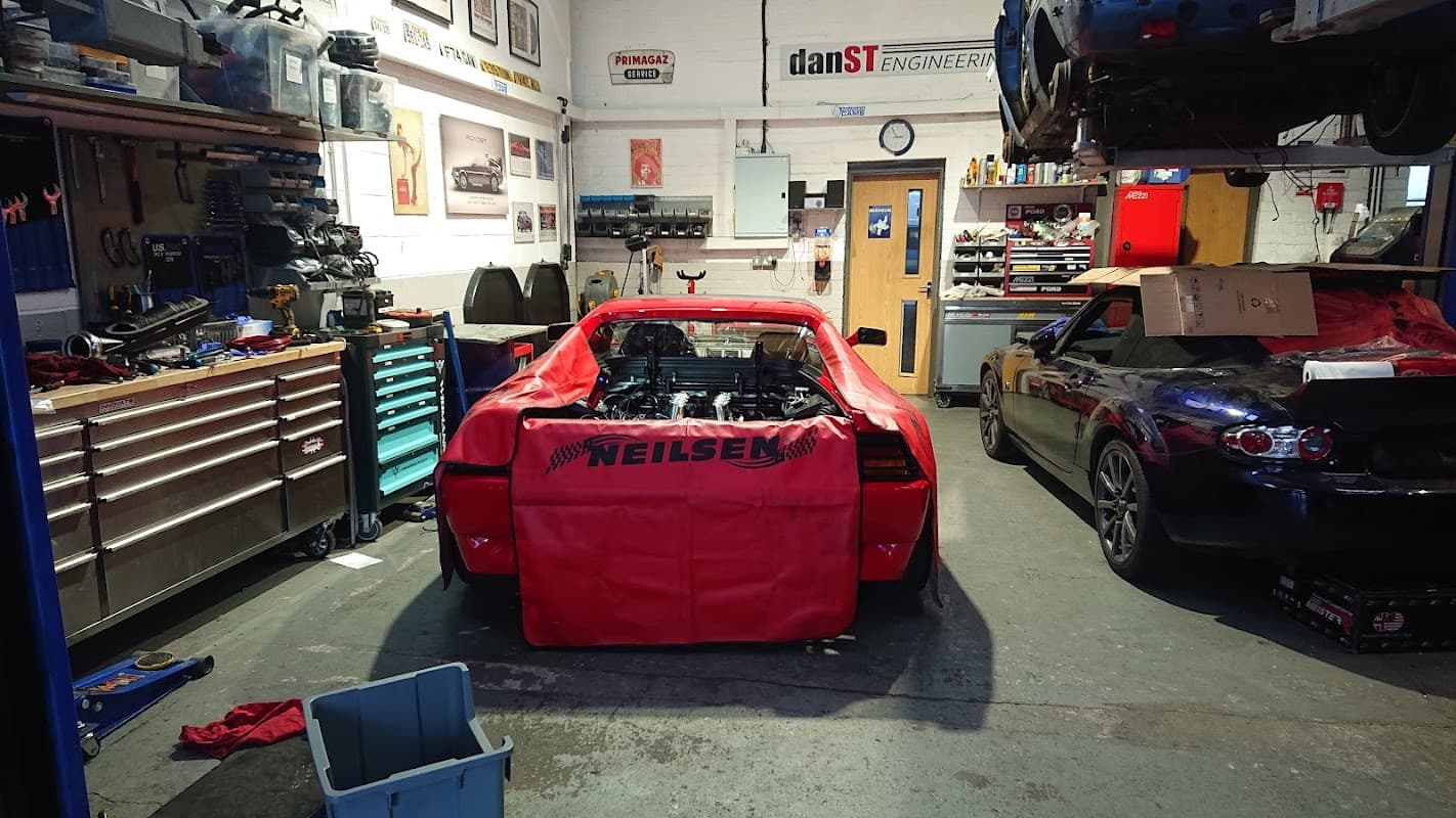 DanST Performance Engineering & Rolling Road