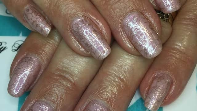 Creative Nails & Brows - Nail Salons in great driffield