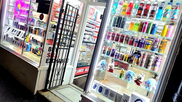 YORKSHIRE FONEFIX AND VAPES - Phone Shops in sheffield