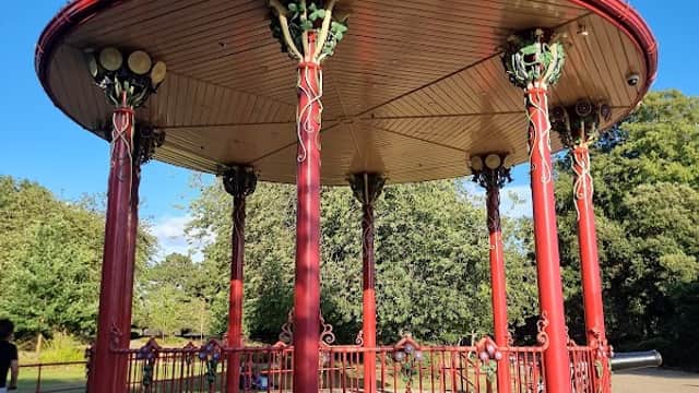 Roberts Park - Park in shipley