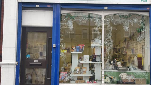 Petals & Stitches - Florists in leeds