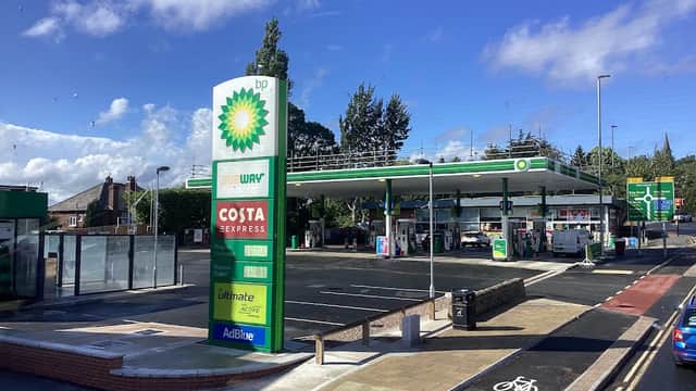 bp - Petrol Stations in moortown
