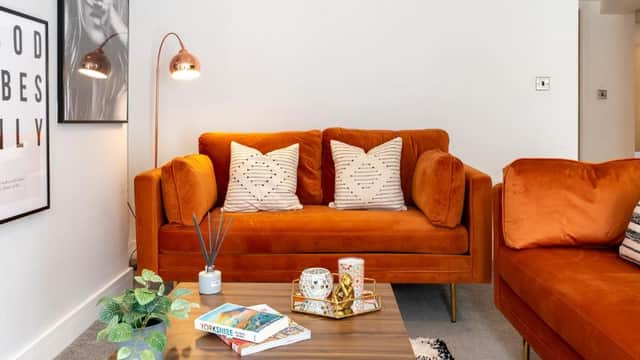 Accommodation at Stylish 2 bed town centre apartment with parking in harrogate