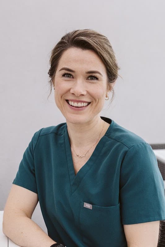 Rachael Thomson Chiropractic