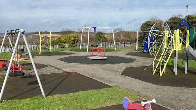 Windmill Avenue Play Area - Playgrounds in conisbrough
