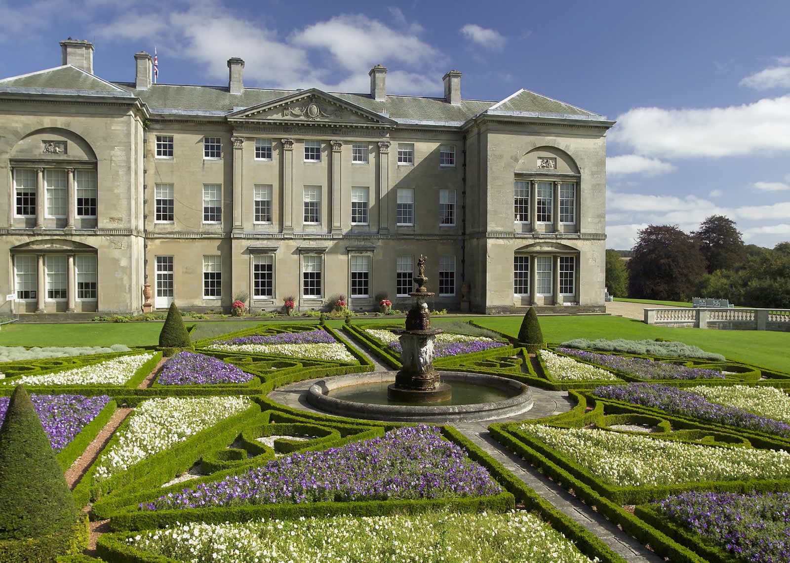 Sledmere House