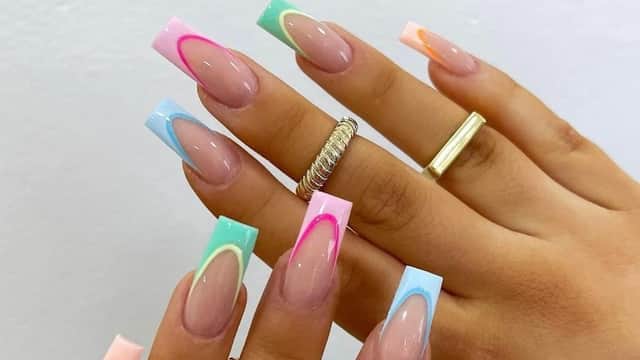 Royal Nails Beauty & Spa - Beauty Salons in richmond