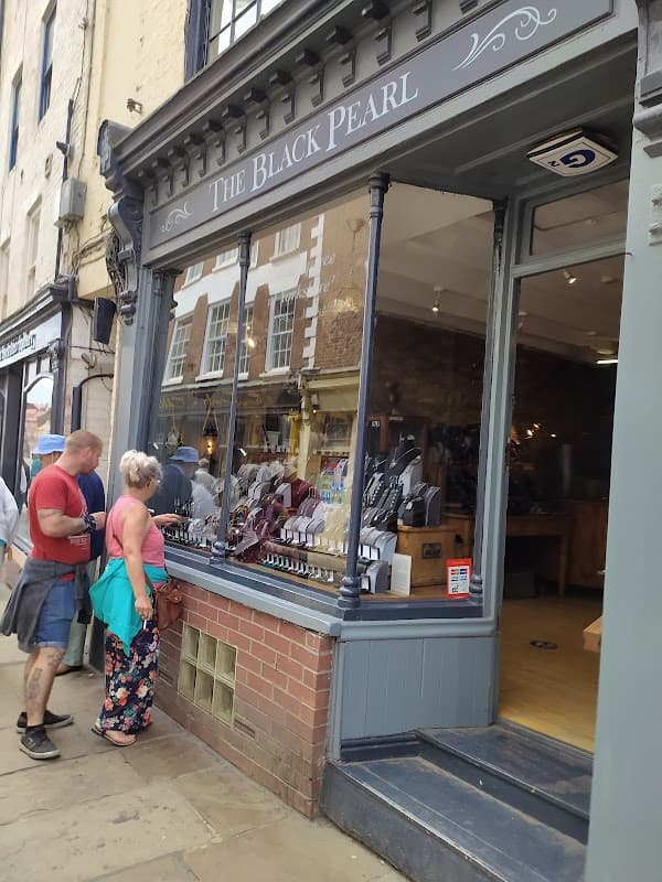 The Black Pearl - Whitby Jet shop