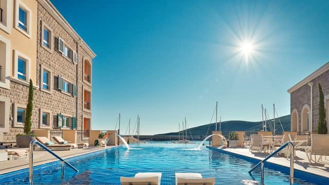 Travel Without Limits - Travel Agents in hedon