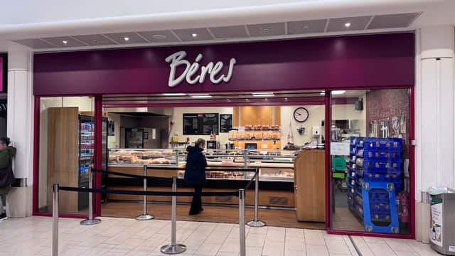 Beres Crystal Peaks - Takeaway in woodhouse