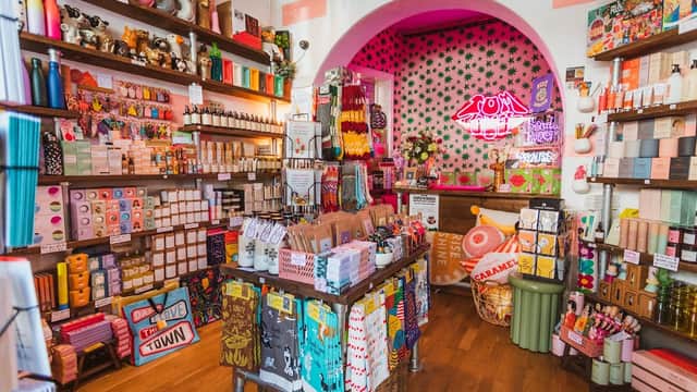 Tom Loves - Gift Shops in howden