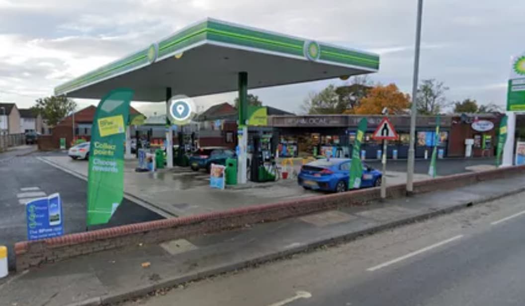Whinmoor Service Station
