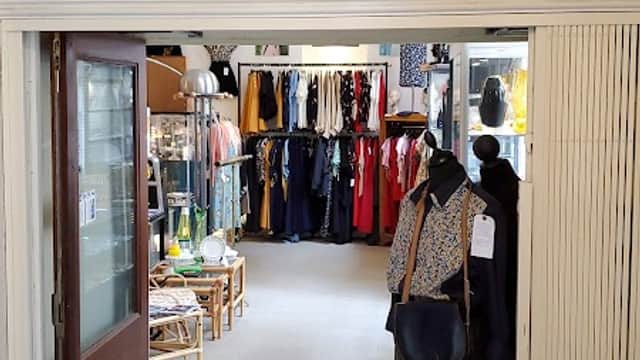 THE VINTAGE UNDERGROUND - Second Hand Shops in harrogate