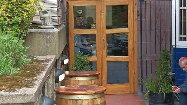 Food & drink at Queens Tavern in huddersfield