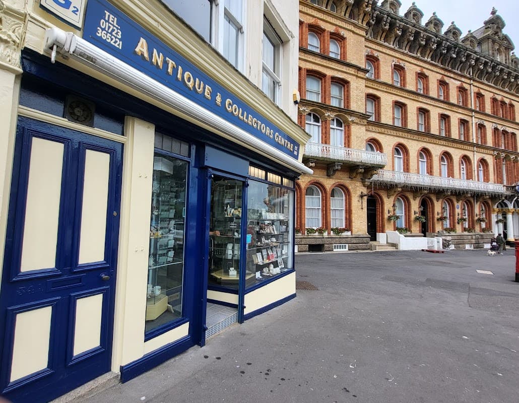 Antique & Collectors Centre