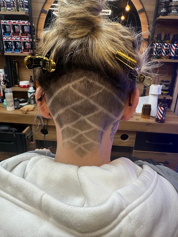 Guarantee Barber