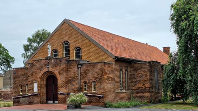 Our Lady Of Unfailing Help & St Paul Of The Cross R C Church - Churches in cleckheaton