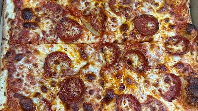 Pizza Canoe - Takeaway in castleford