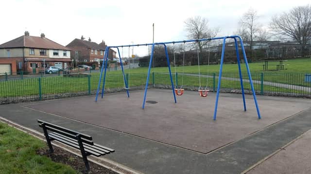 Farfield Recreation Ground - Park in farsley
