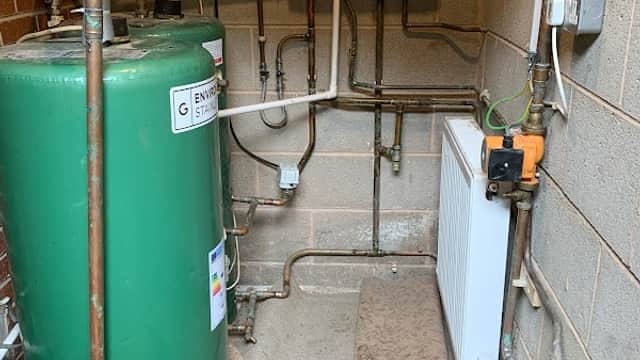 PARKES PLUMBING LTD - Plumbers in dewsbury