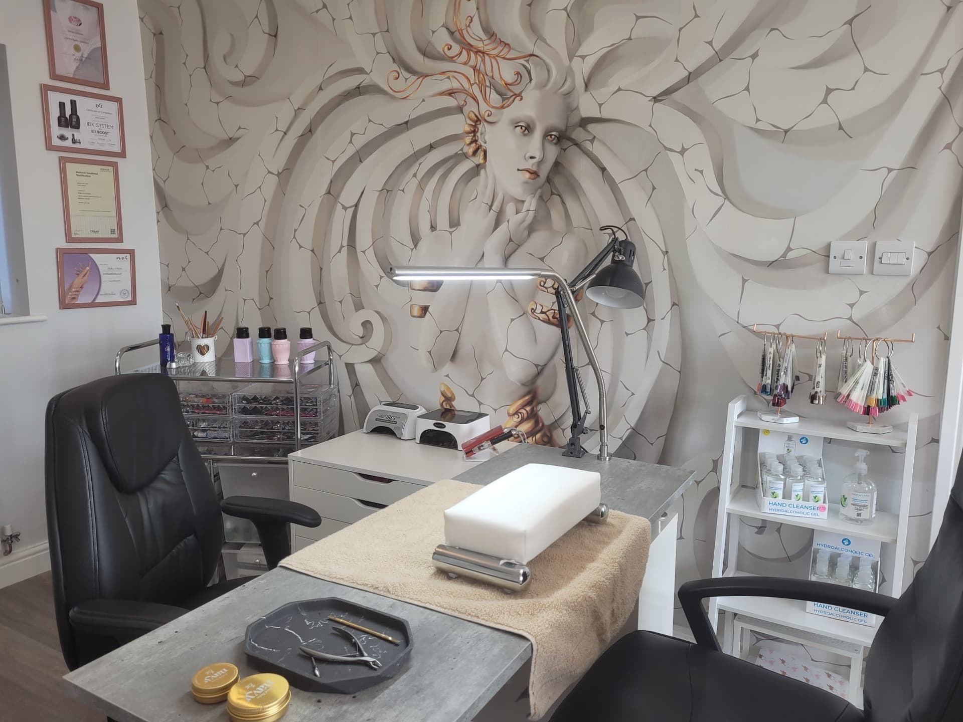 Nail Angel