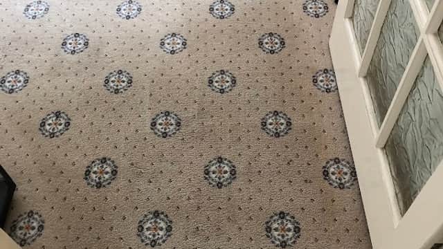 Berry's Cleaners - Dry Cleaners in wombwell