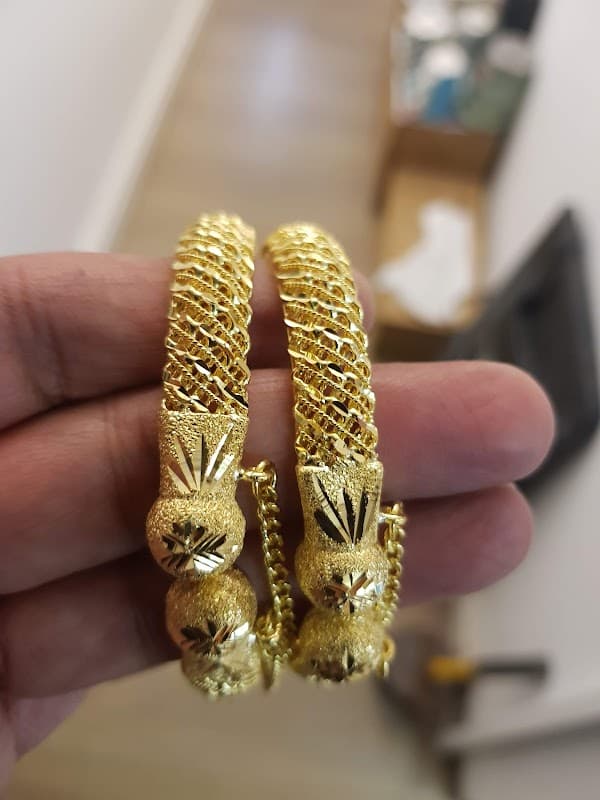 CHACHA JEWELLERS