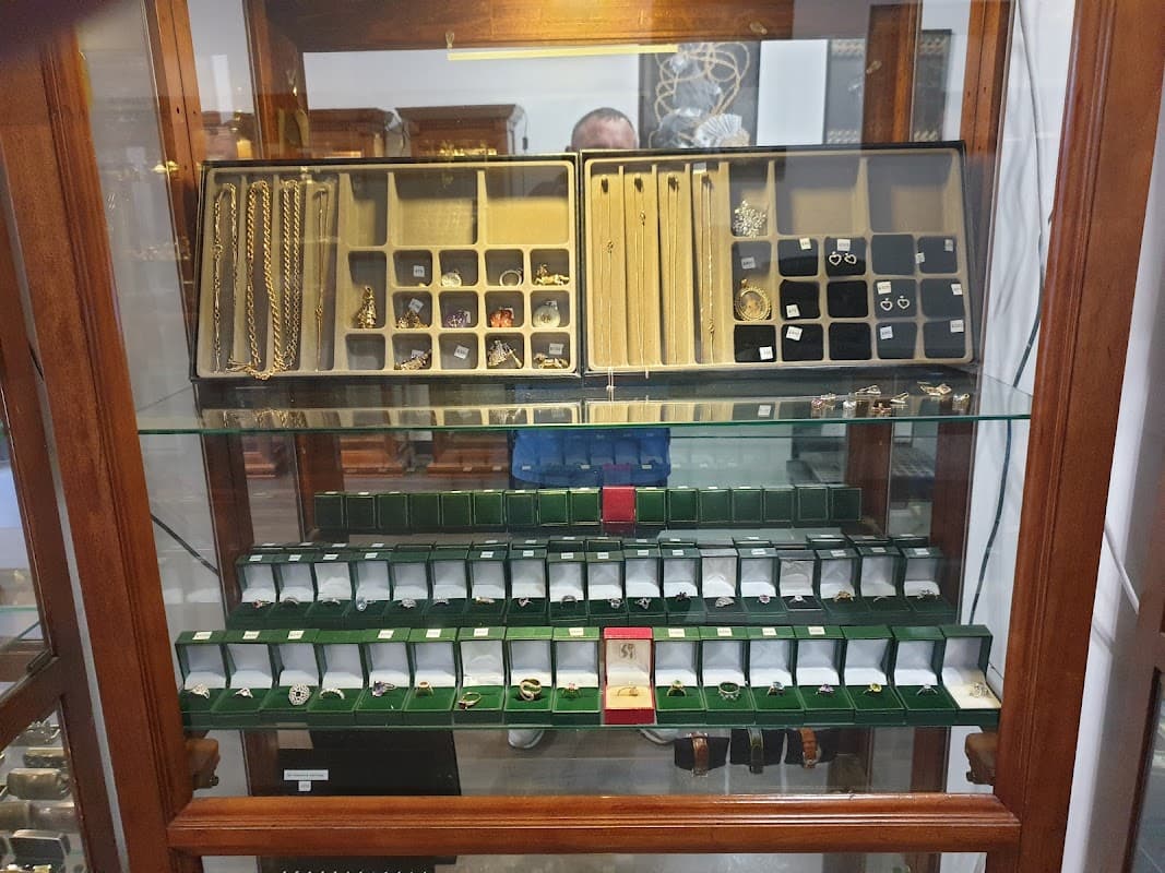 Precious jewellers