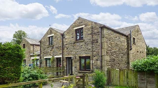 Accommodation at October Cottage in clapham