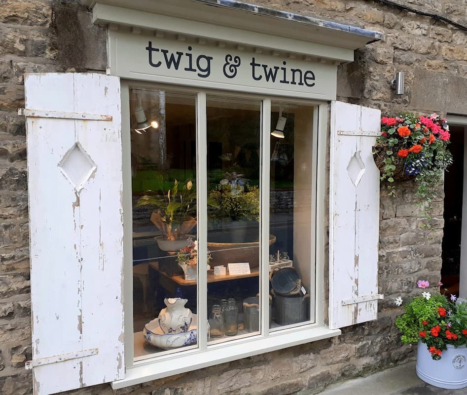 Twig & Twine