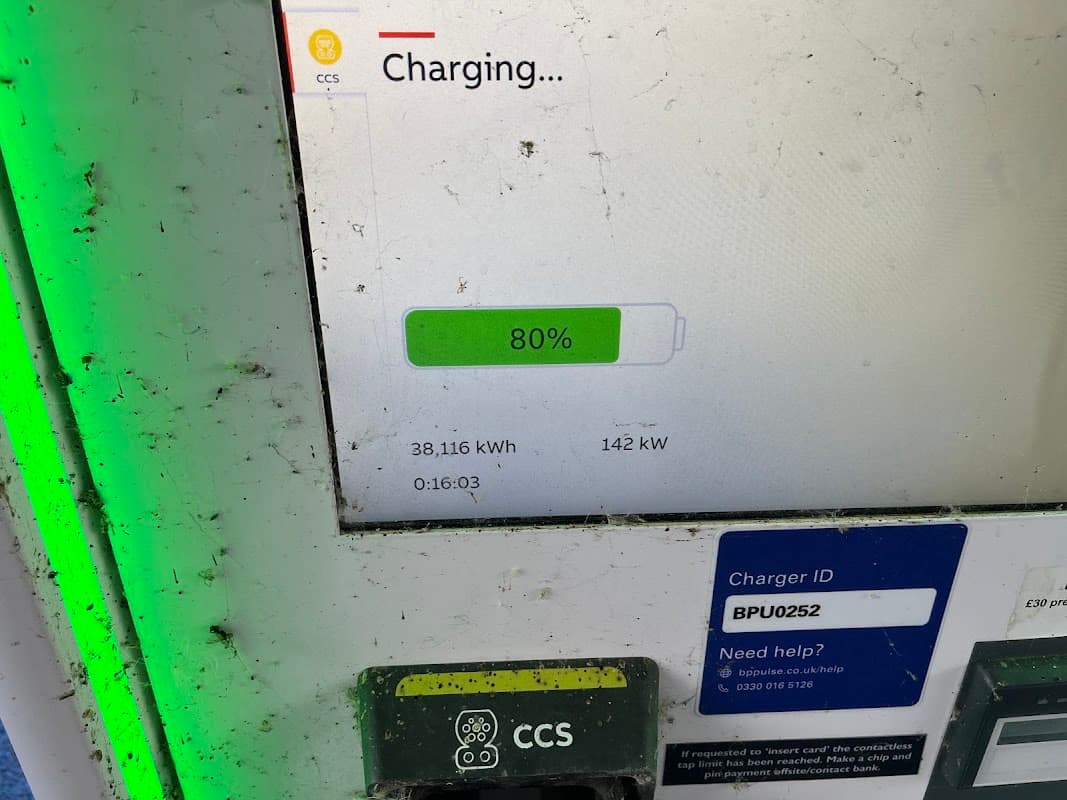 bp pulse Charging Station