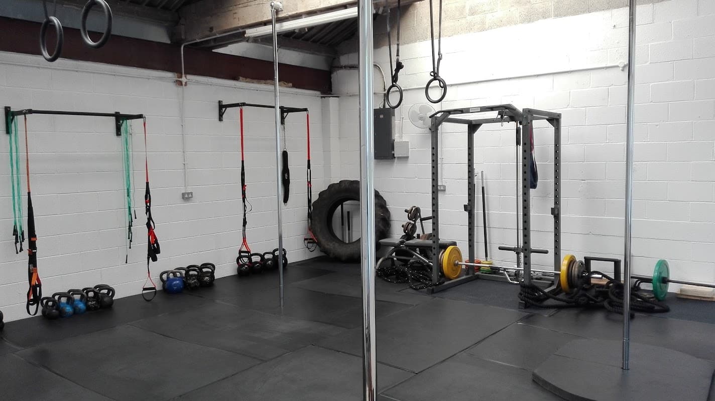 Hybrid Strength - Aerial & Fitness Studio, Strength gym