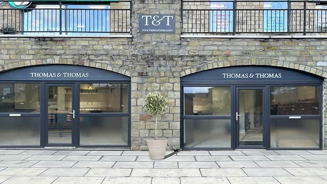 Thomas & Thomas Kitchens & Living - Furniture Shops in holme valley