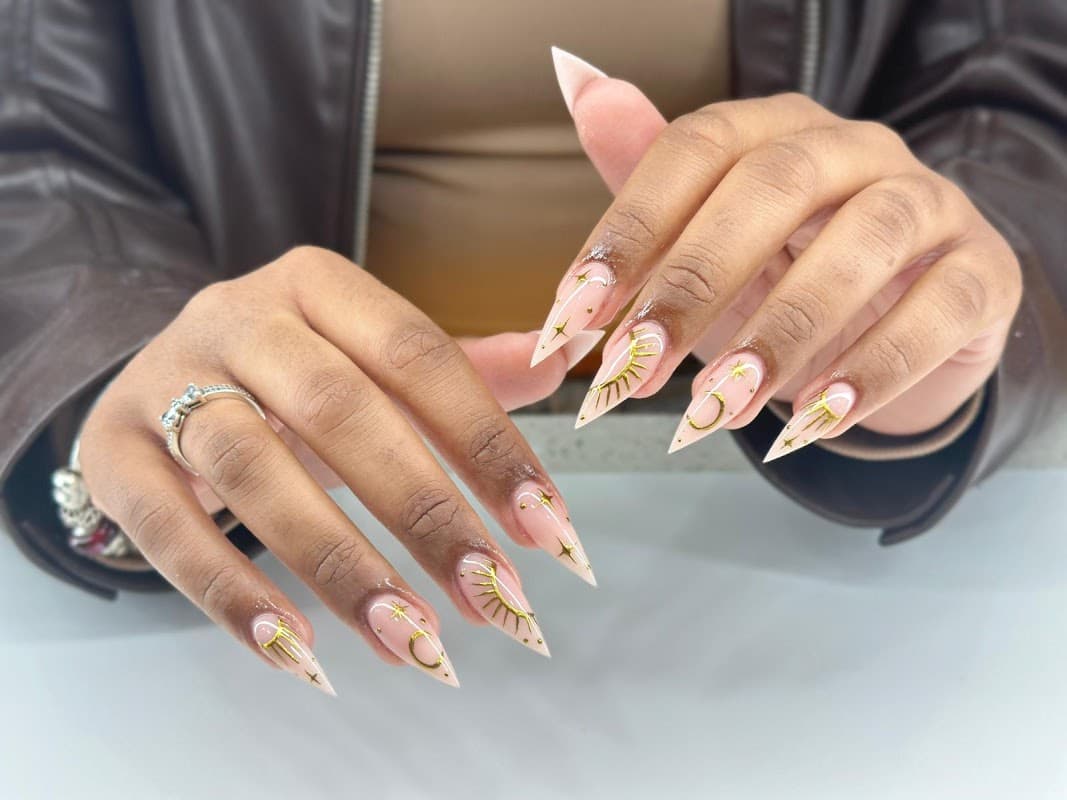 Rose Nails